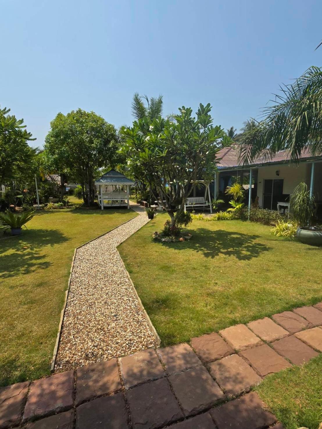 Happy Mind Resort Pran Buri Exterior foto